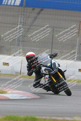 media/Oct-15-2022-Fastrack Riders (Sat) [[9a18b22502]]/Level2/Turn 9 1130am/
